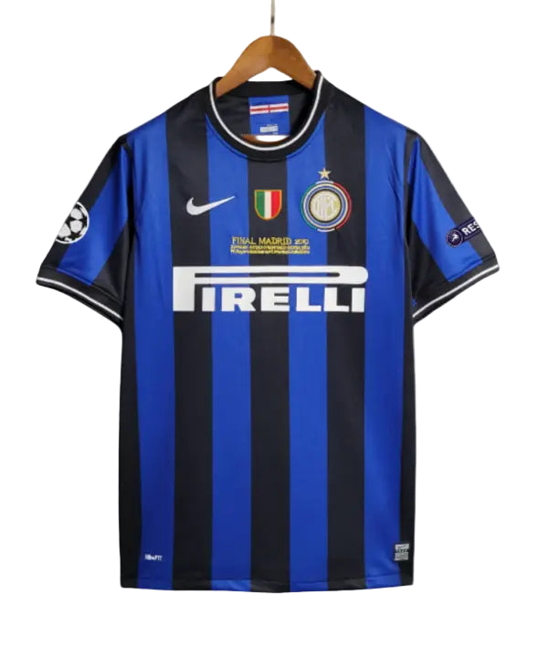 CAMISETA RETRO INTER MILAN 09/10 – EDICIÓN FINAL CHAMPIONS LEAGUE