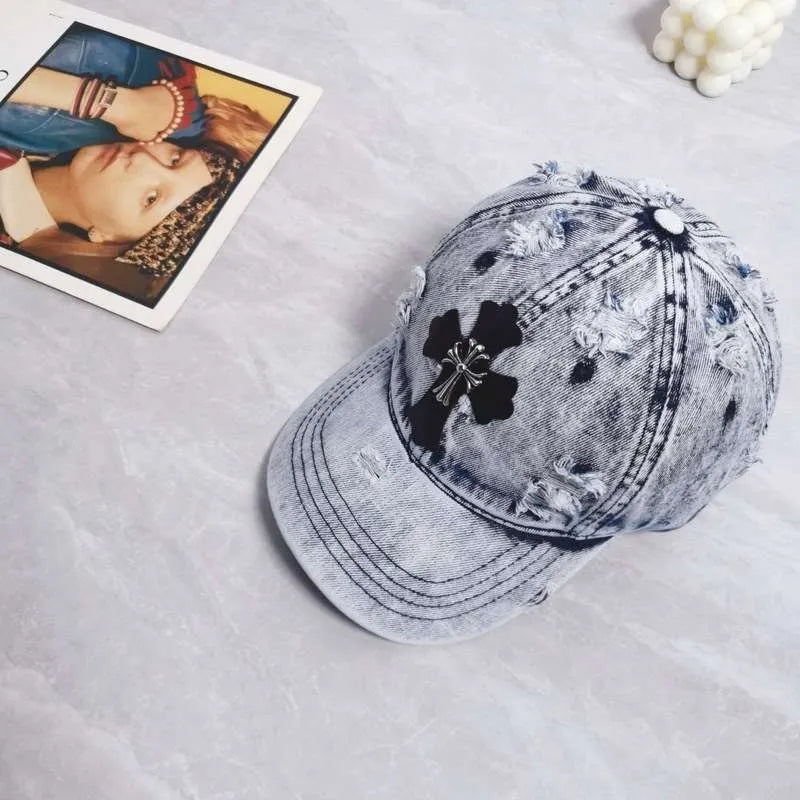 CAP CHROME HEARTS CH094