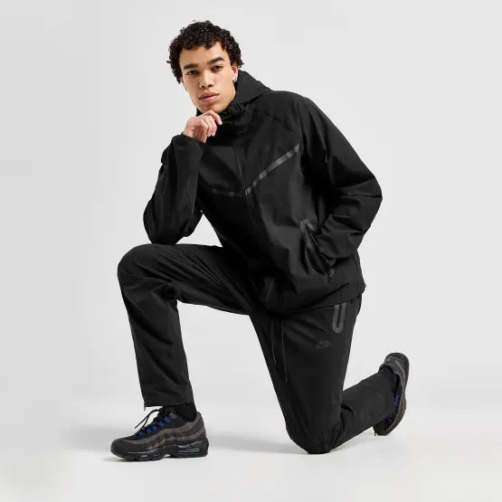 NIKE TECH WOVEN MEN’S TRACK PANTS