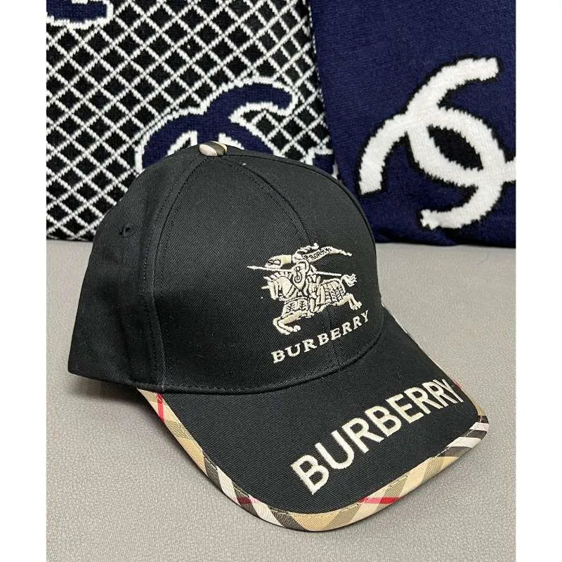CAP BURBERRY BY051