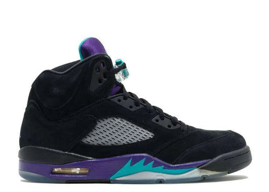 BLACK GRAPE