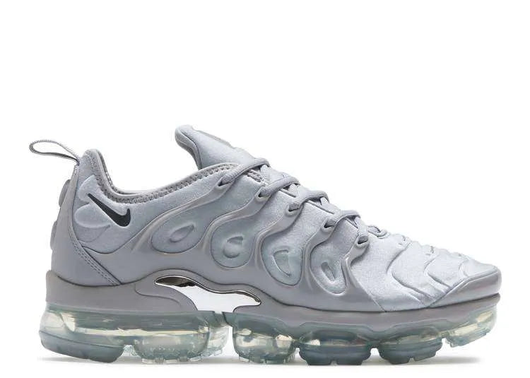VAPORMAX PLUS